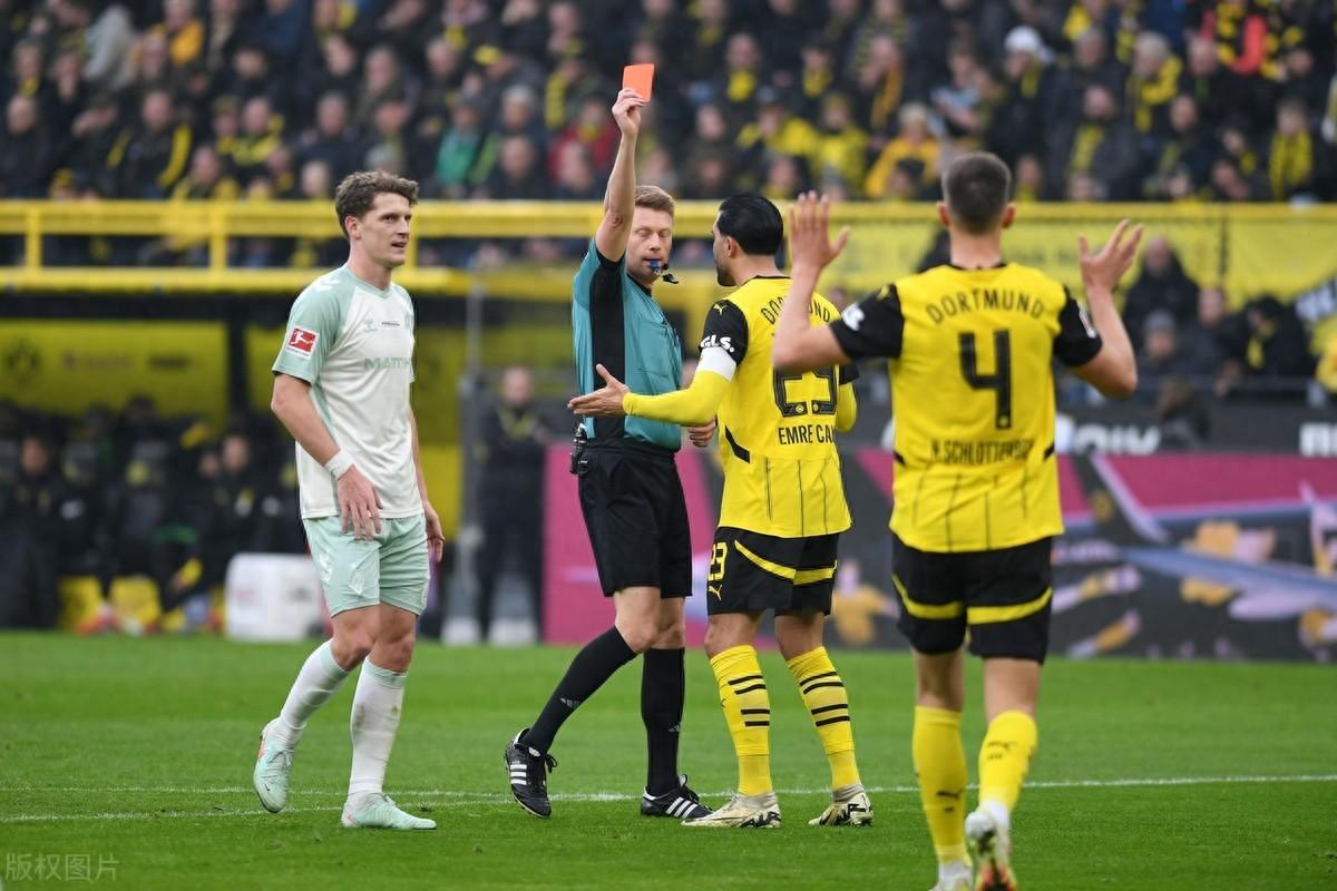 包含多特蒙德主场不敌云达不来梅，遭遇三连败的词条