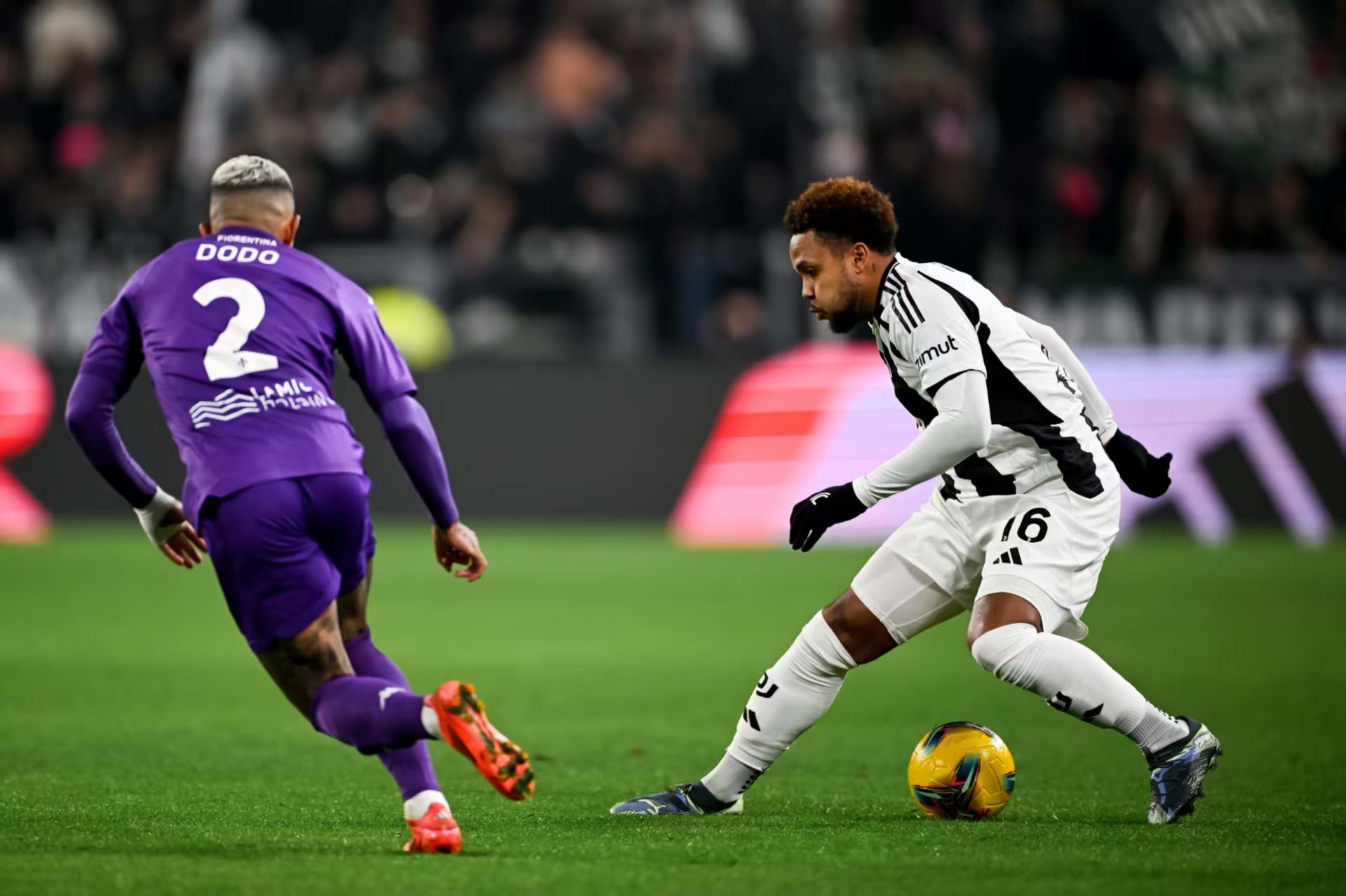 关于狼队客场一球小胜水晶宫,继续追赶的信息 关于狼队客场一球小胜水晶宫,继续追赶的信息