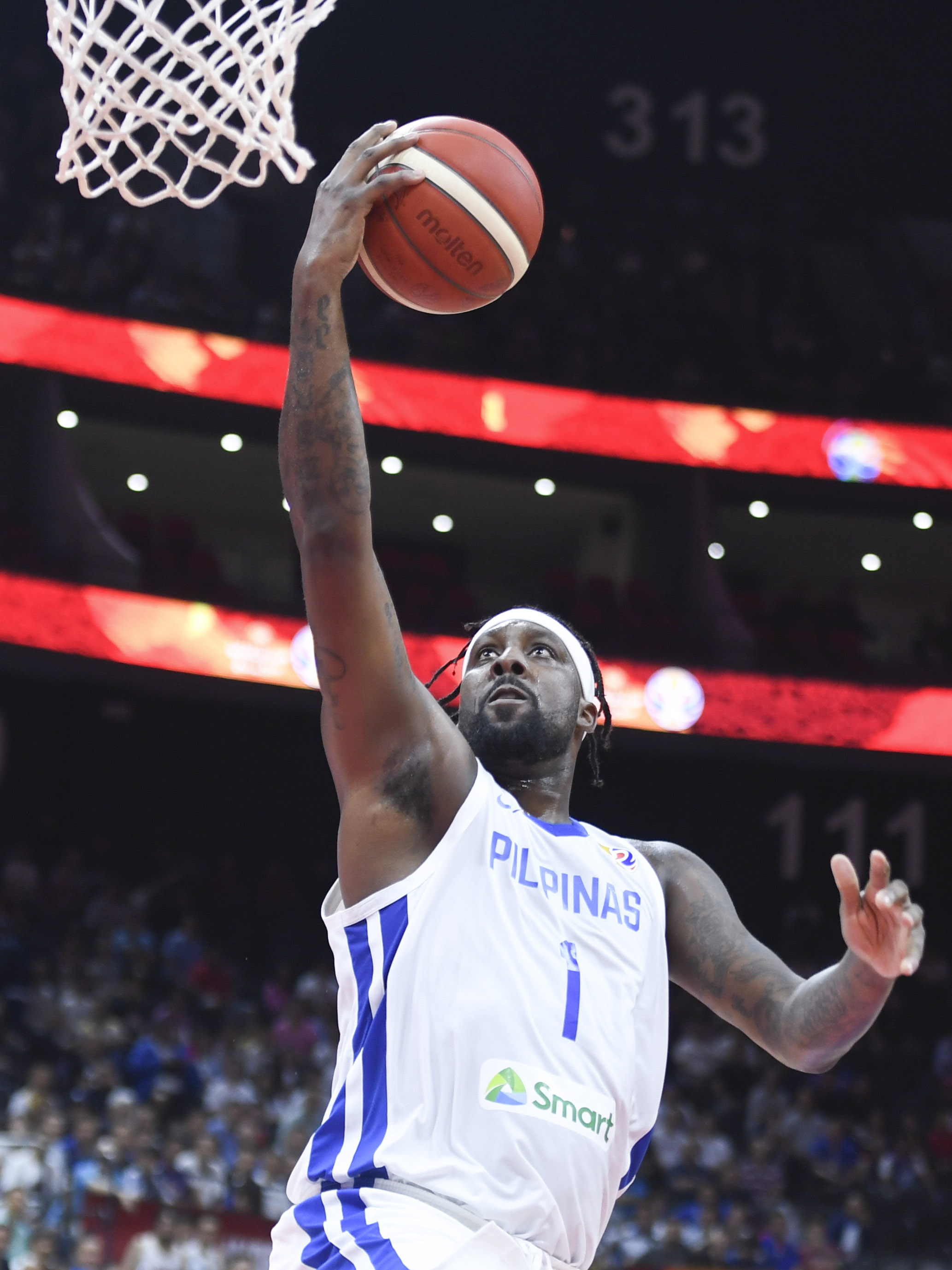 东南亚篮球锦标赛决战，菲律宾队夺冠