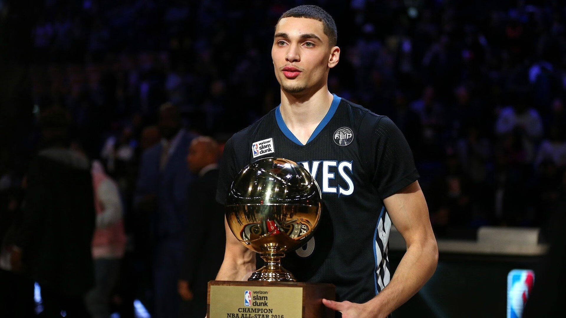 赛场奇迹，印尼队完胜法国队，李梓嘉点燃赛场